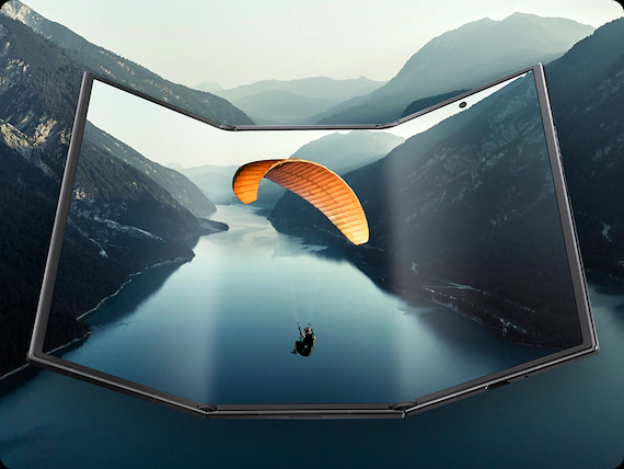 3-4_galaxy-z-trifold_highlights_ft12-display-pc » Tech News 89