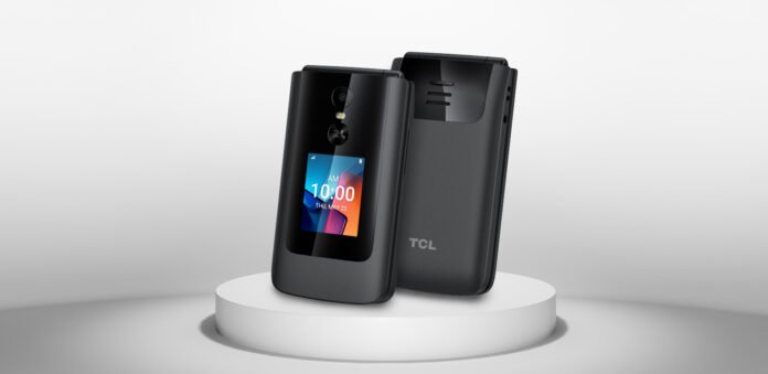 TCL-FLIP-4-5G-1-696x339 ยป Tech News 89